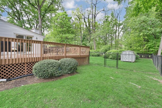 246 Cottage Road, Valley Cottage, NY 10989