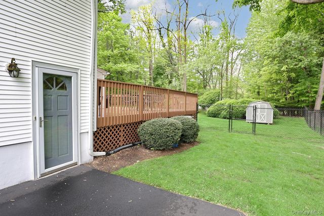 246 Cottage Road, Valley Cottage, NY 10989