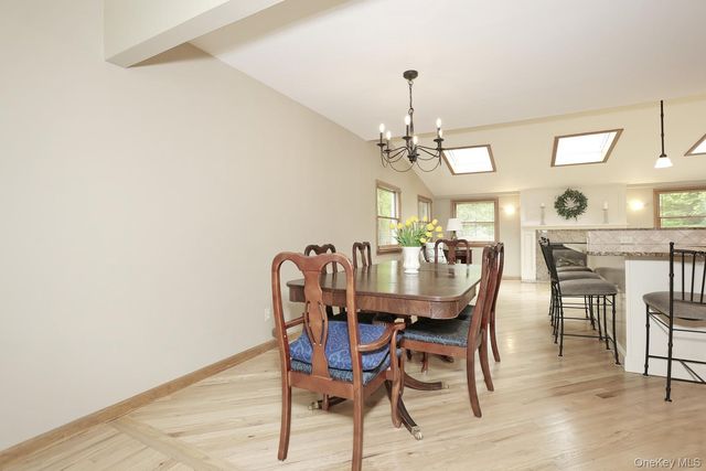 246 Cottage Road, Valley Cottage, NY 10989