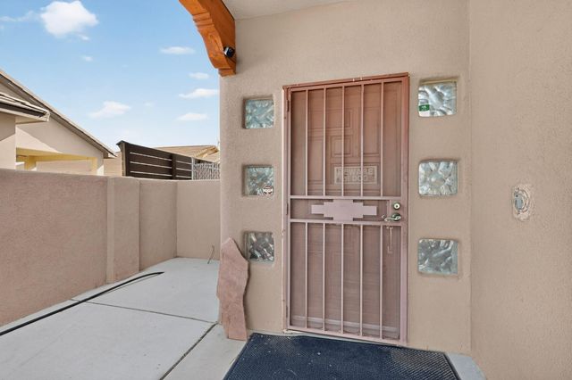 6116 Little Joe Place NW, Albuquerque, NM 87120