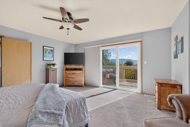 6116 Little Joe Place NW, Albuquerque, NM 87120