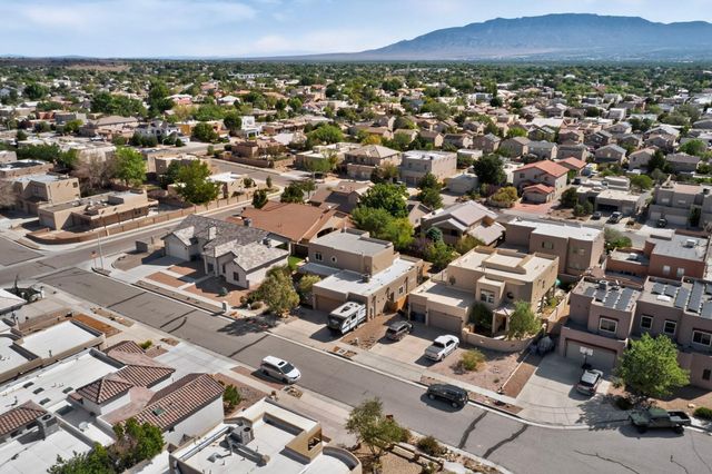 6116 Little Joe Place NW, Albuquerque, NM 87120