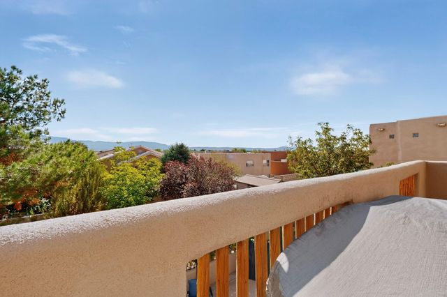 6116 Little Joe Place NW, Albuquerque, NM 87120