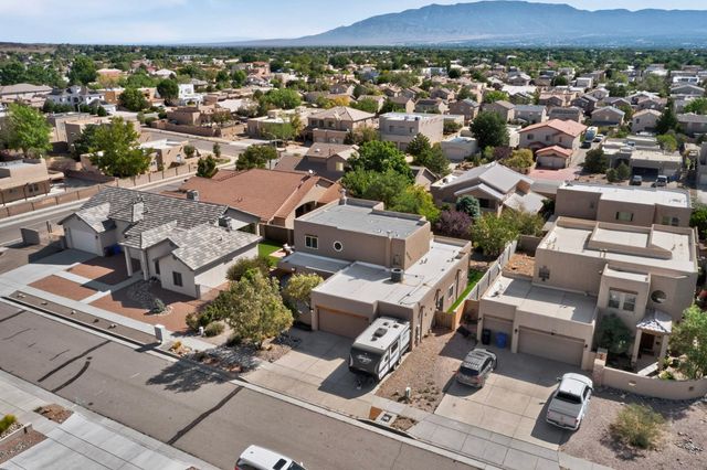 6116 Little Joe Place NW, Albuquerque, NM 87120