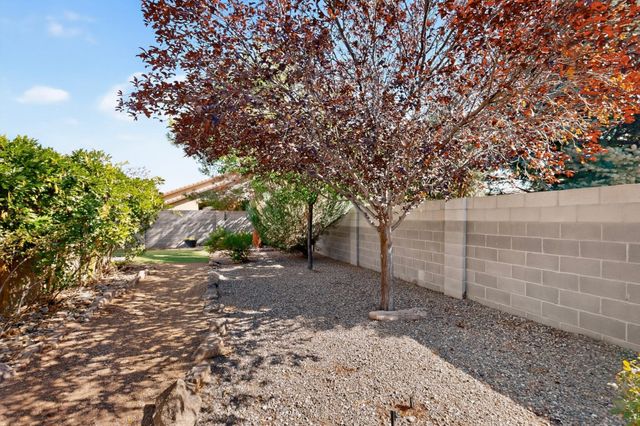6116 Little Joe Place NW, Albuquerque, NM 87120