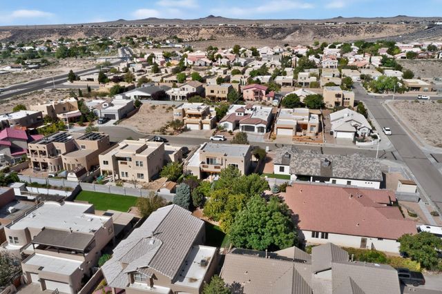 6116 Little Joe Place NW, Albuquerque, NM 87120