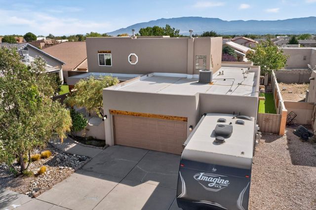 6116 Little Joe Place NW, Albuquerque, NM 87120