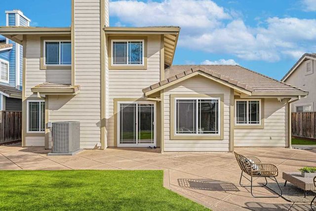 1144 Winged Foot Ct, Livermore, CA 94551