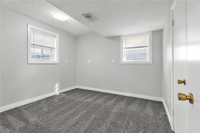 611 NE Corder Street, Lee's Summit, MO 64063