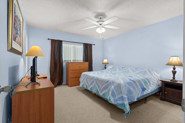 2100 NE 38th Street 243, Lighthouse Point, FL 33064
