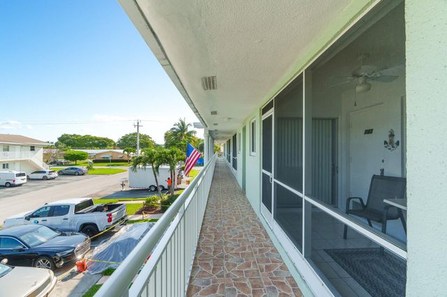2100 NE 38th Street 243, Lighthouse Point, FL 33064