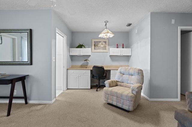 2100 NE 38th Street 243, Lighthouse Point, FL 33064