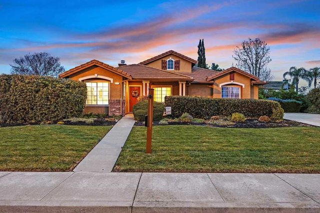 1127 1127 Meadow Drive, Livermore, CA 94551