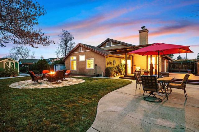 1127 1127 Meadow Drive, Livermore, CA 94551