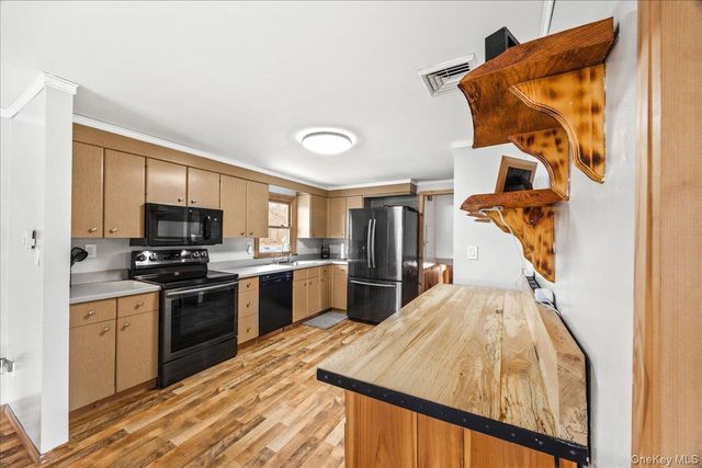 155 Mill Street, Wallkill, NY 12589