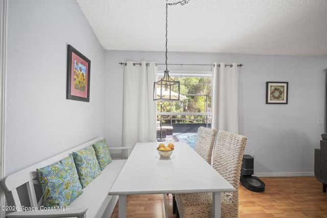 599 Fiji Court NW, Palm Bay, FL 32907