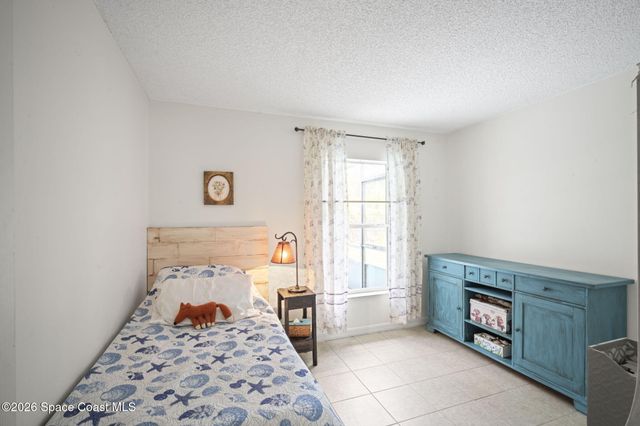599 Fiji Court NW, Palm Bay, FL 32907