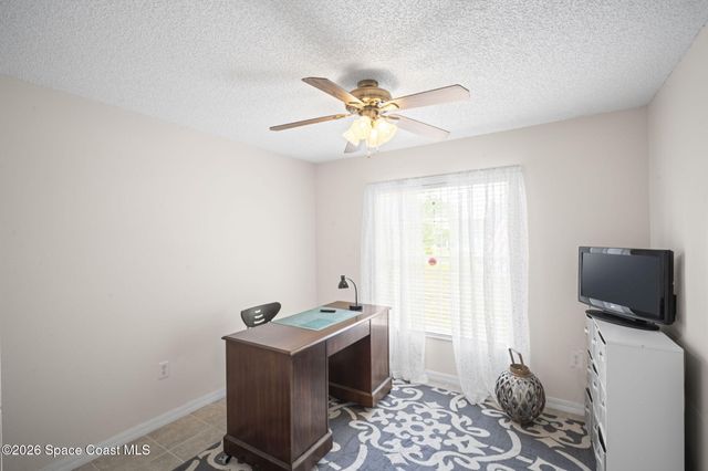599 Fiji Court NW, Palm Bay, FL 32907