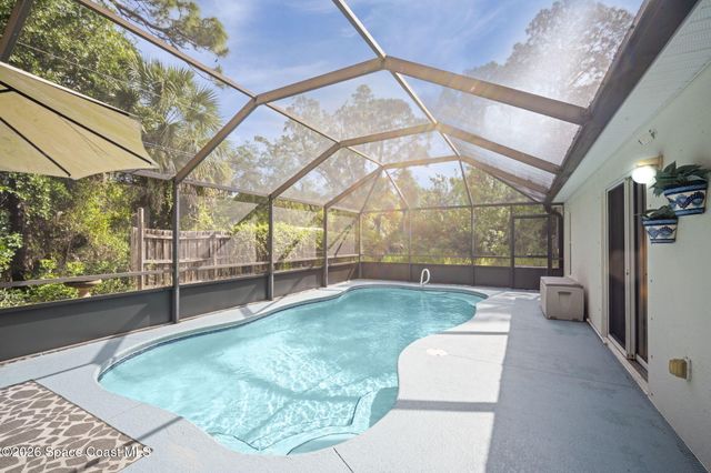 599 Fiji Court NW, Palm Bay, FL 32907