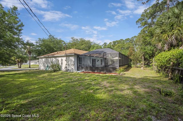 599 Fiji Court NW, Palm Bay, FL 32907