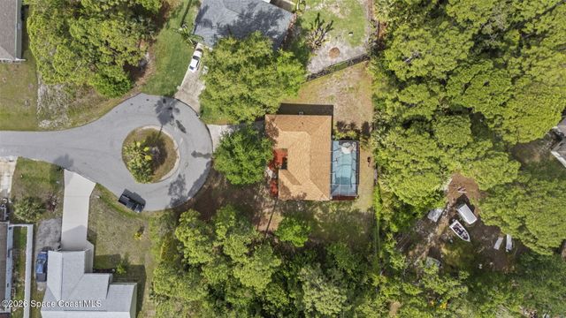 599 Fiji Court NW, Palm Bay, FL 32907