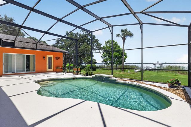 29742 SQUIRREL POINT ROAD, Tavares, FL 32778