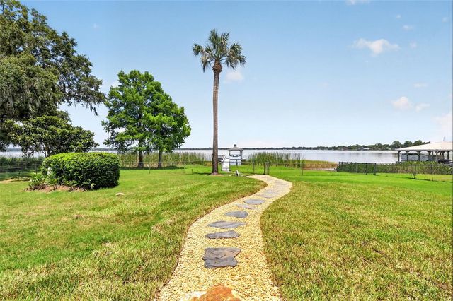 29742 SQUIRREL POINT ROAD, Tavares, FL 32778