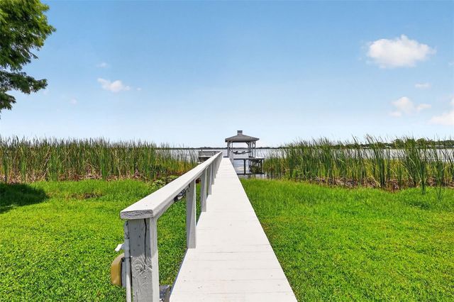 29742 SQUIRREL POINT ROAD, Tavares, FL 32778
