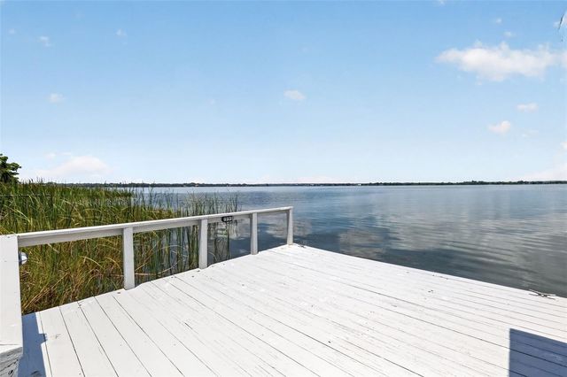 29742 SQUIRREL POINT ROAD, Tavares, FL 32778