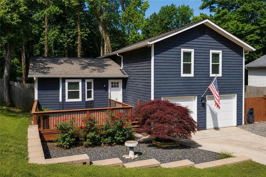 2083 Pond Road, Duluth, GA 30096