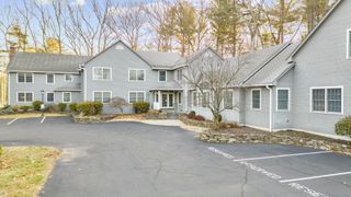 1789 New Britain Avenue, Farmington, CT 06032