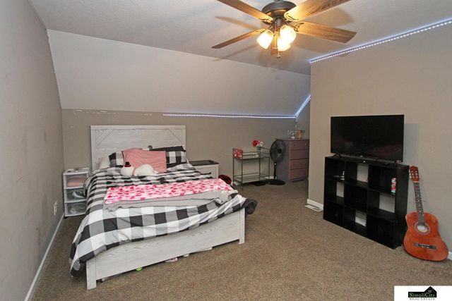 11811 N 142nd St. Street, Waverly, NE 68462