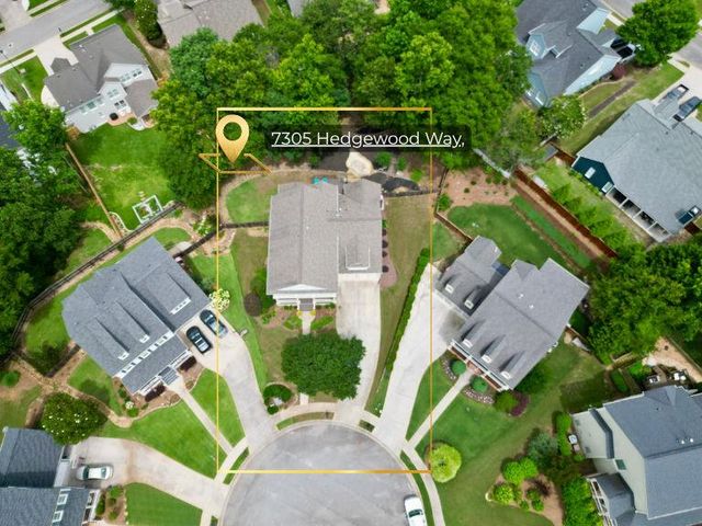 7305 Hedgewood Way, Hoschton, GA 30548