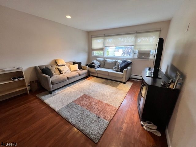1029 Gifford Ct, Union Twp., NJ 07083