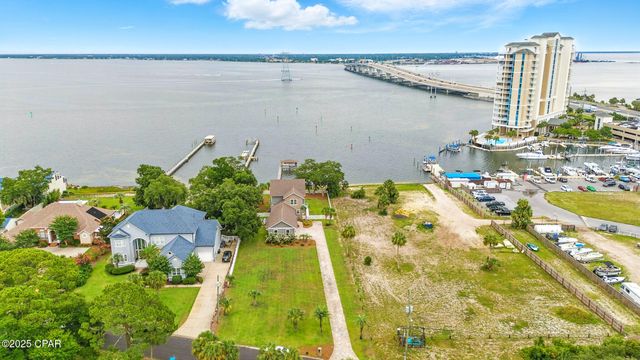 435 Bay Shore Drive, Panama City Beach, FL 32407