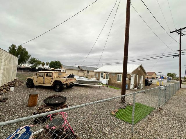 72 Ben Hulse Highway, Palo Verde, CA 92266