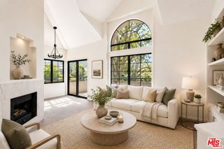 18129 Erik Court 328, Canyon Country, CA 91387