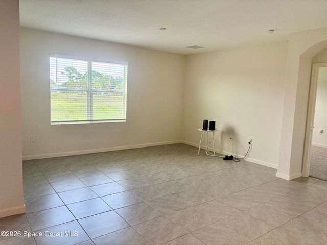 859 Serenade Street NW, Palm Bay, FL 32907