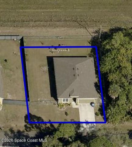 859 Serenade Street NW, Palm Bay, FL 32907