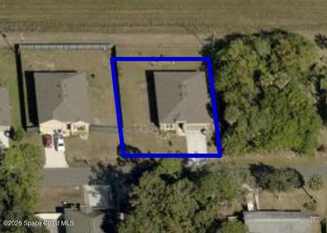 859 Serenade Street NW, Palm Bay, FL 32907