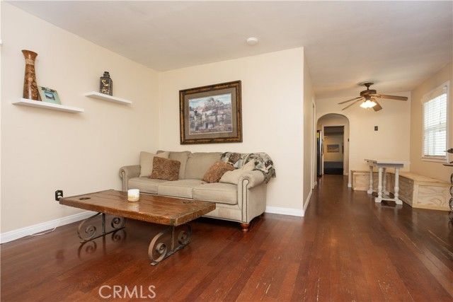 1012 Temple Ave, Long Beach, CA 90804