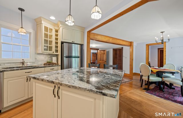 539 Hopewell Road, Glastonbury, CT 06073