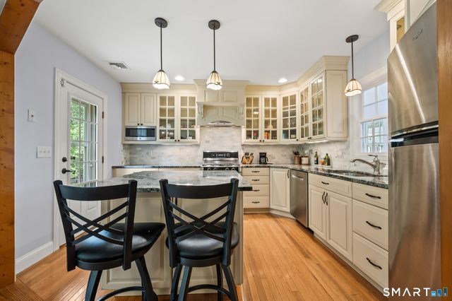 539 Hopewell Road, Glastonbury, CT 06073