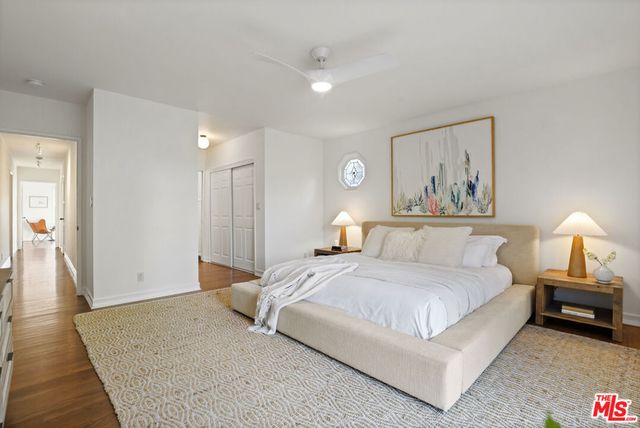6820 Texhoma Avenue, Lake Balboa, CA 91406