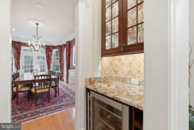 1889 VIRGINIA AVE, Mclean, VA 22101