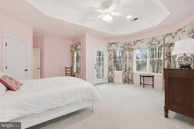 1889 VIRGINIA AVE, Mclean, VA 22101