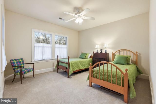 1889 VIRGINIA AVE, Mclean, VA 22101