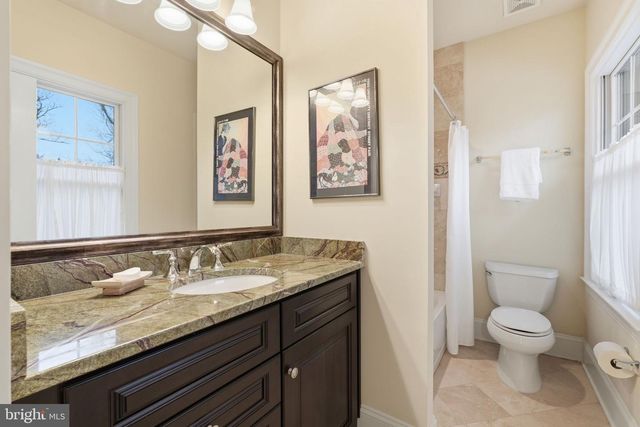 1889 VIRGINIA AVE, Mclean, VA 22101