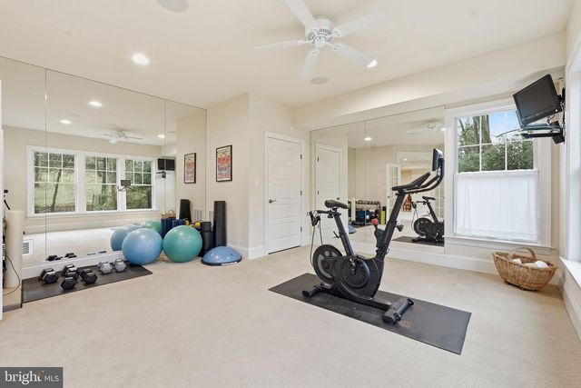 1889 VIRGINIA AVE, Mclean, VA 22101