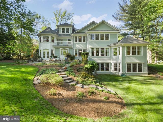 1889 VIRGINIA AVE, Mclean, VA 22101